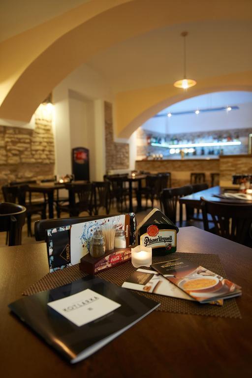 Hôtel Usedlost Kotlarka à Prague Extérieur photo